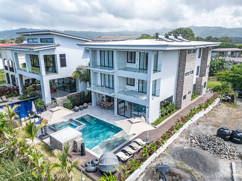 Jaco vacation villa with all amenities