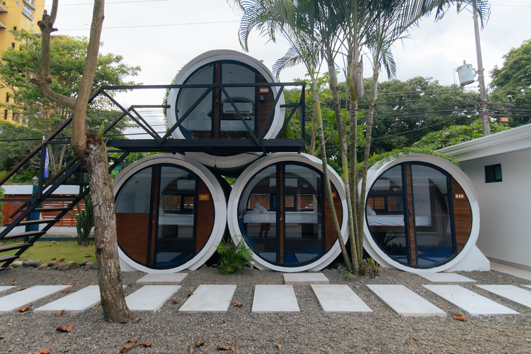 costa rica villa rentals for pool parties