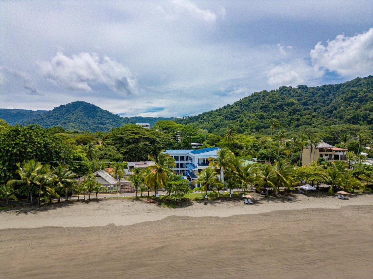 Jaco Beach bachelor party venue