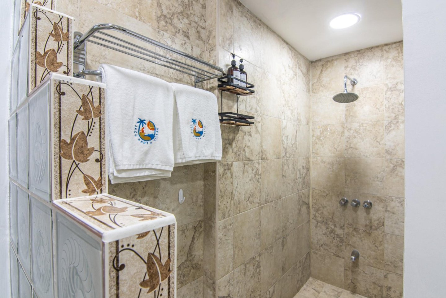 water front villa rentals jaco
