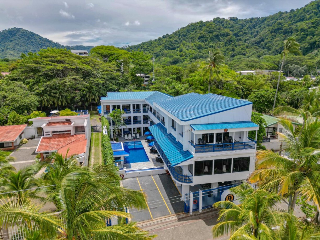family reunion venue jaco